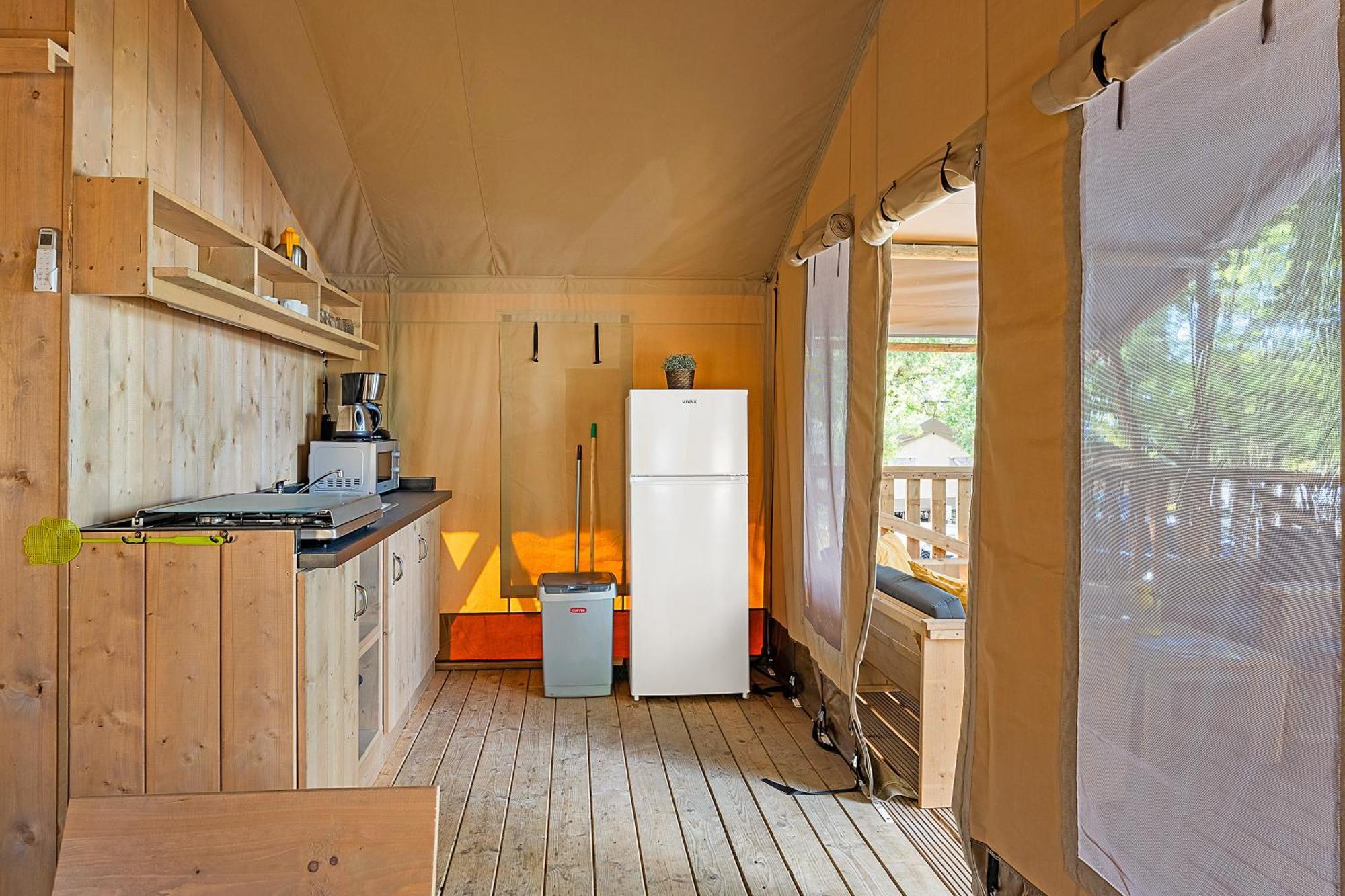 Easyatent Safari Tent Bijela Uvala Vakantiepark